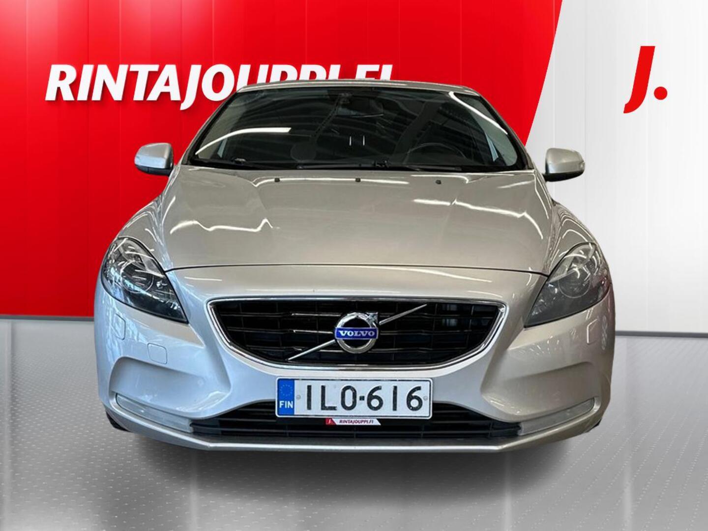 VOLVO V40 2014