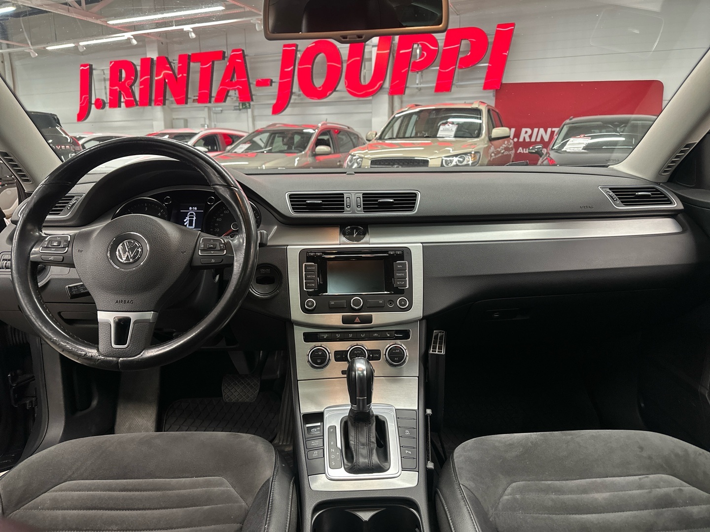 VOLKSWAGEN Passat 2014