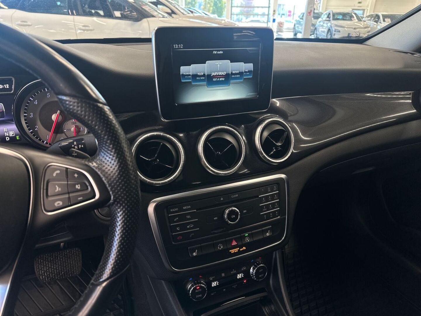 MERCEDES-BENZ CLA 2015