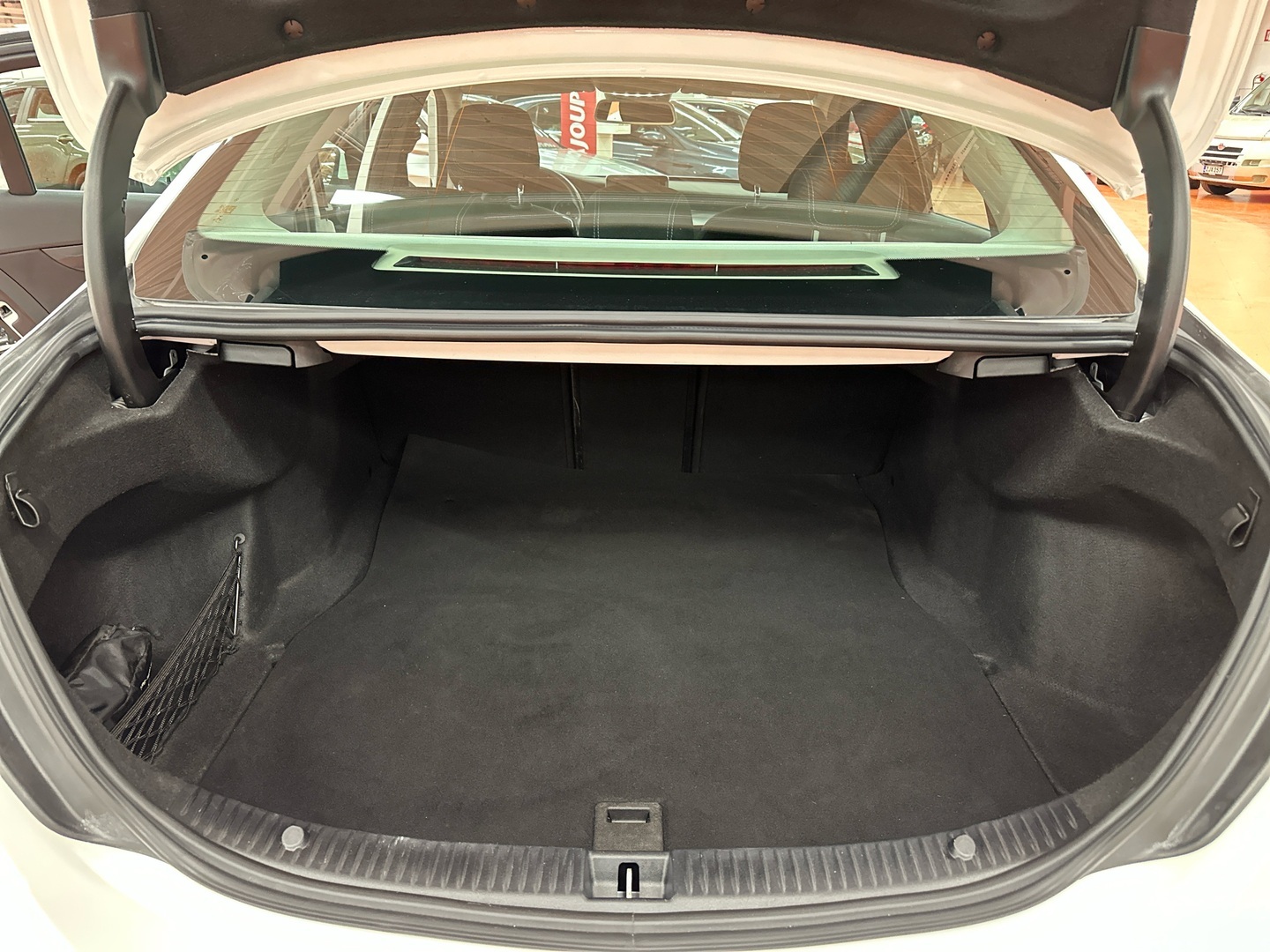 MERCEDES-BENZ C 2016