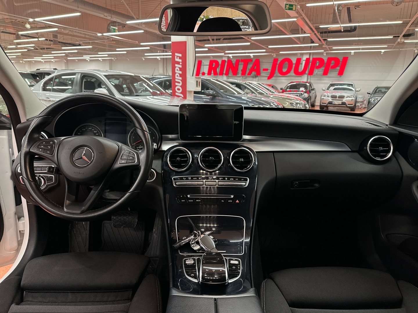 MERCEDES-BENZ C 2016