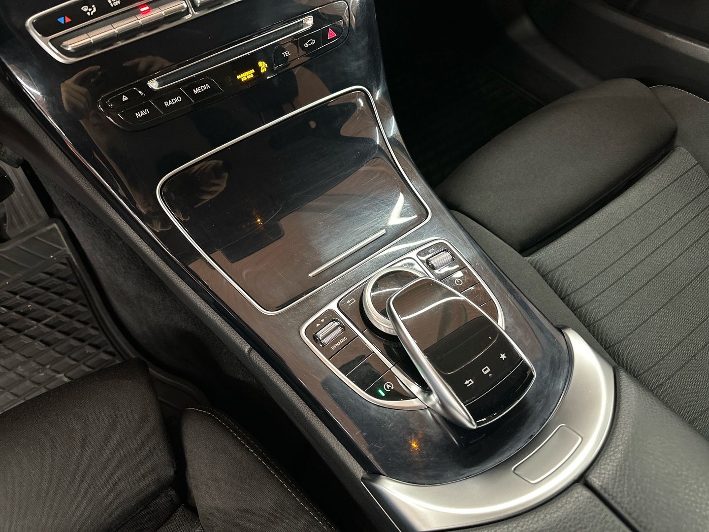 MERCEDES-BENZ C 2016