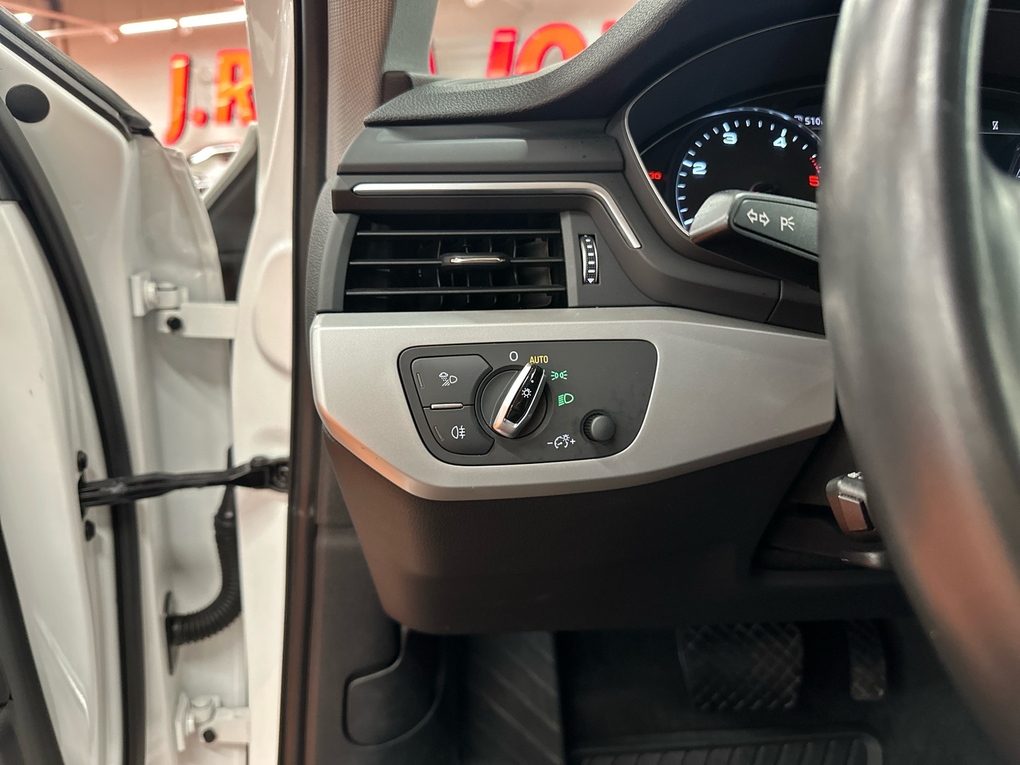 AUDI A4 allroad quattro 2018