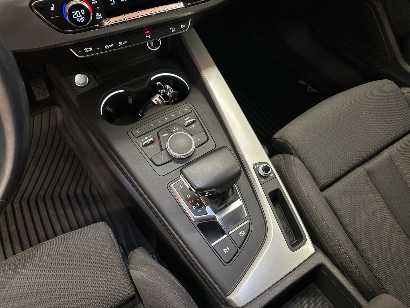 AUDI A4 allroad quattro 2018