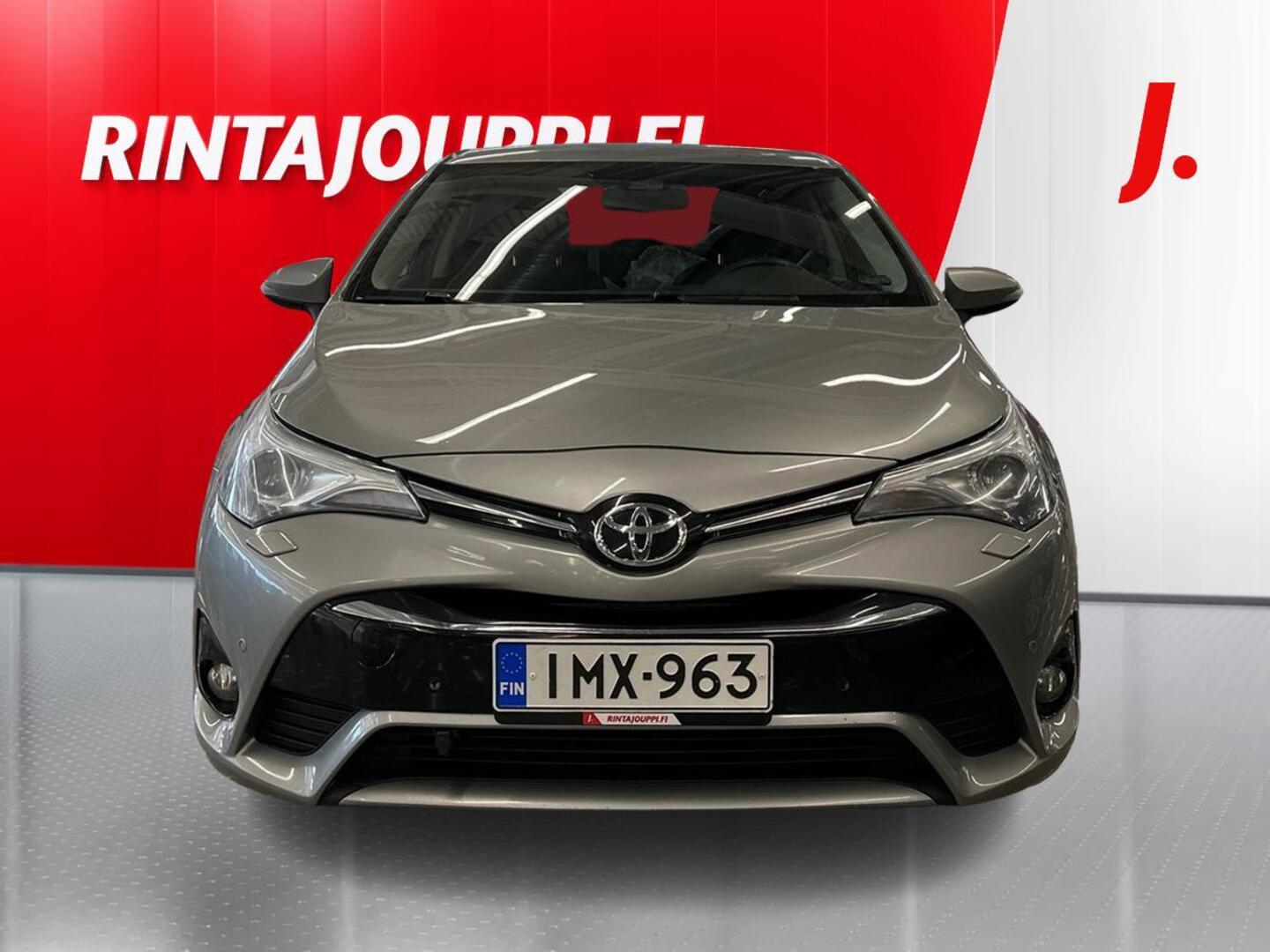 TOYOTA Avensis 2016