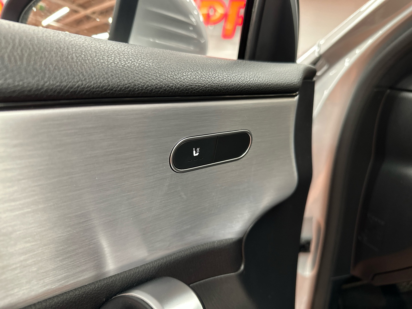 MERCEDES-BENZ A 2018