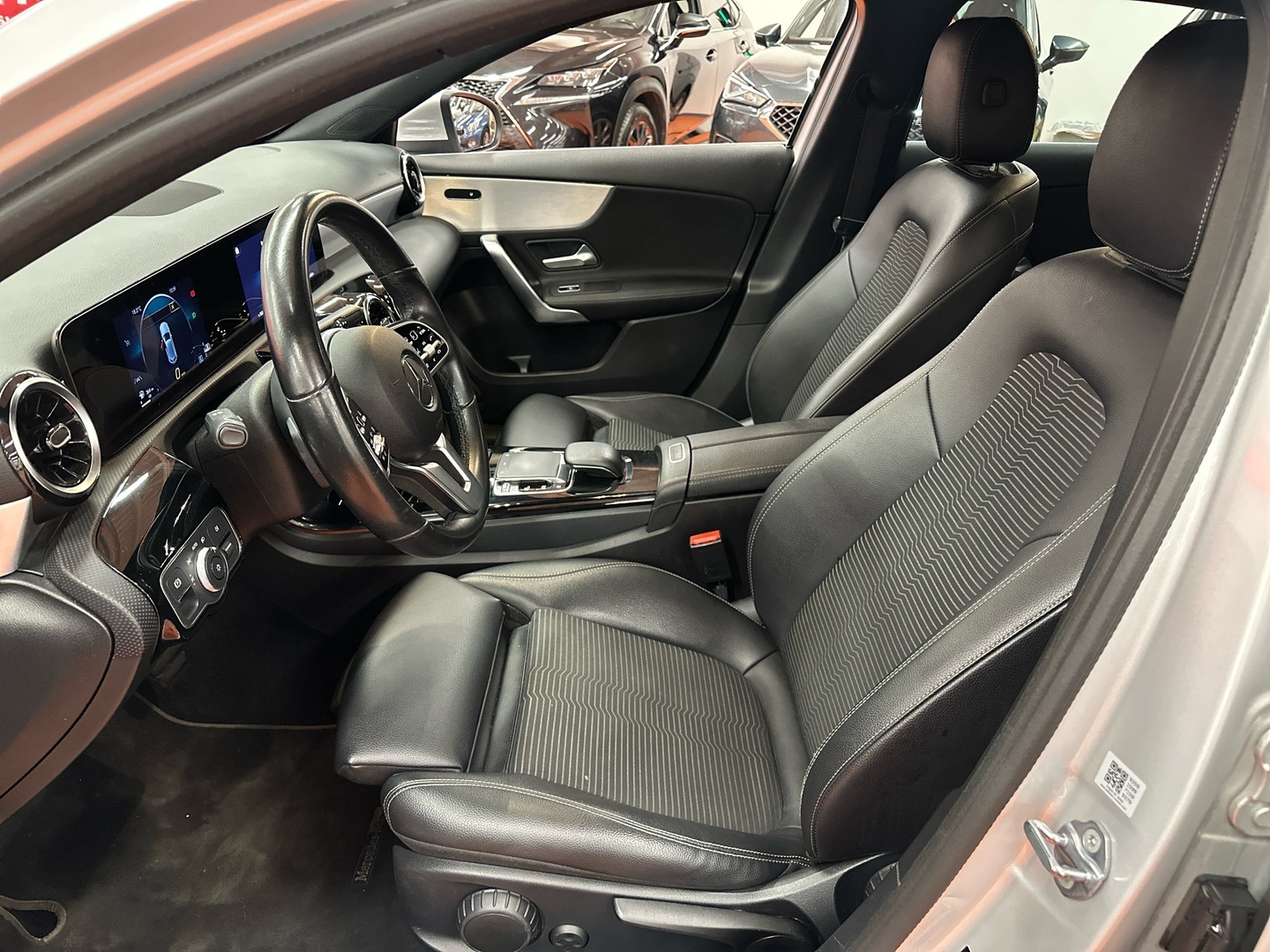 MERCEDES-BENZ A 2018