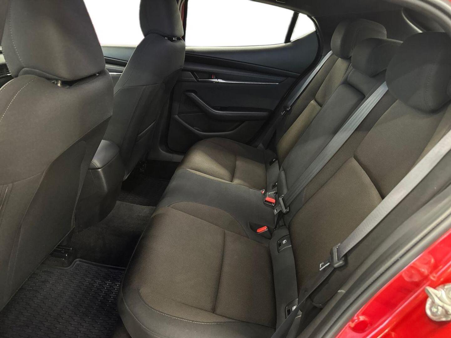 MAZDA Mazda3 2019