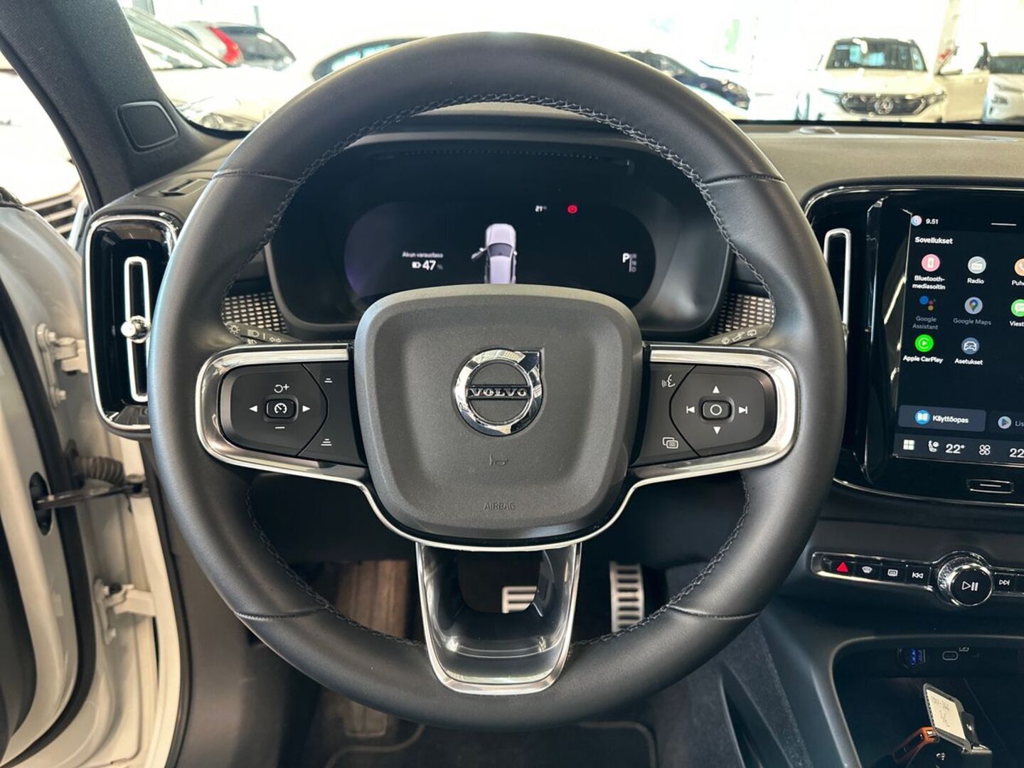 VOLVO XC40 2022