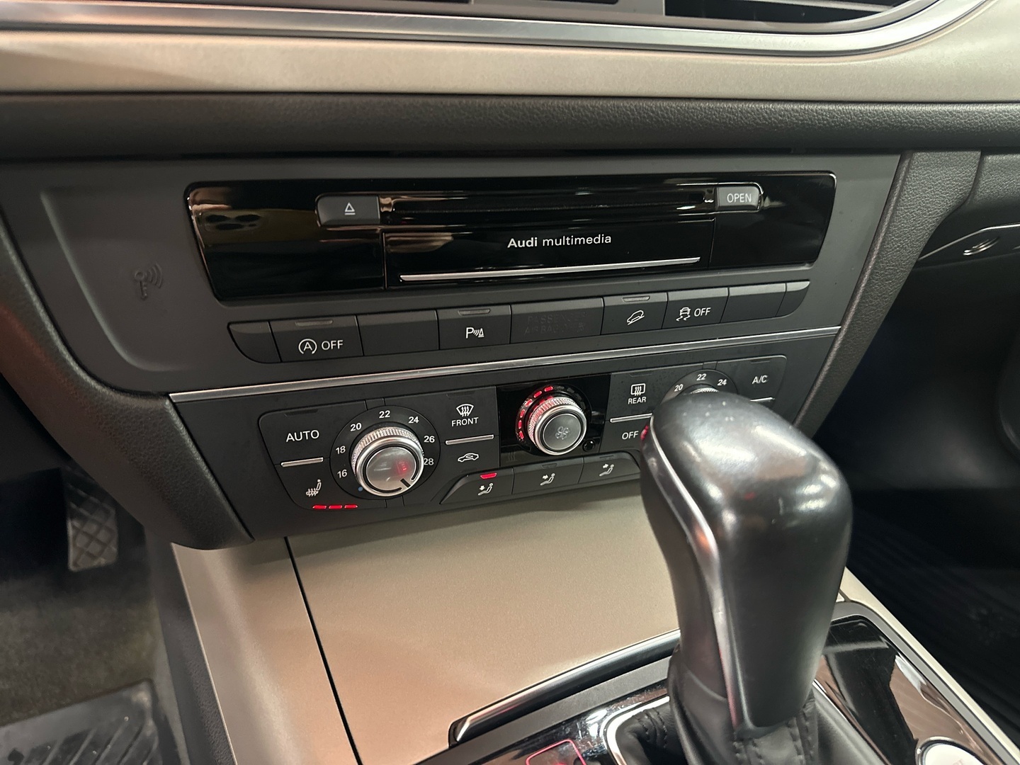 AUDI A6 allroad quattro 2016