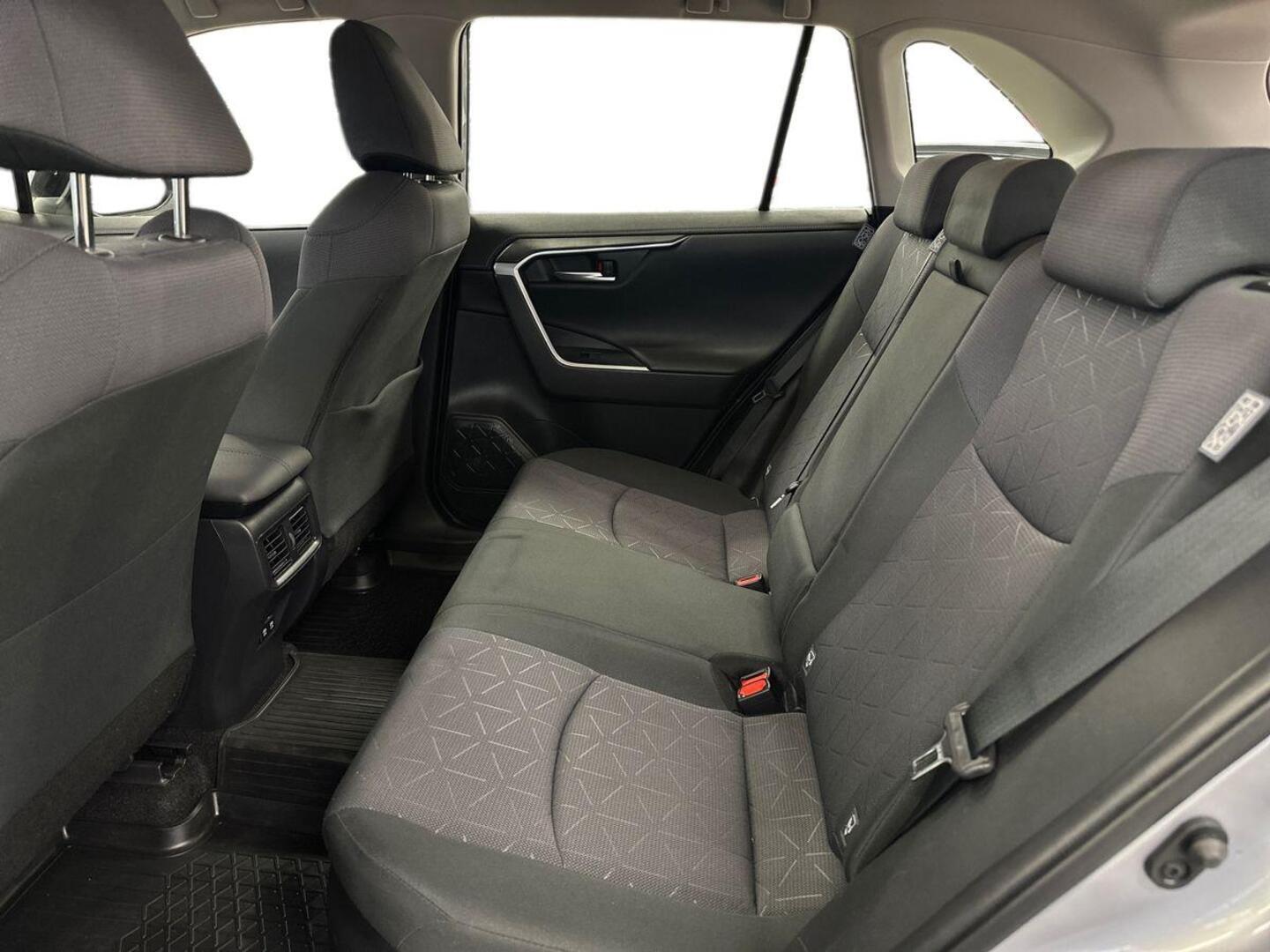 TOYOTA RAV4 2020