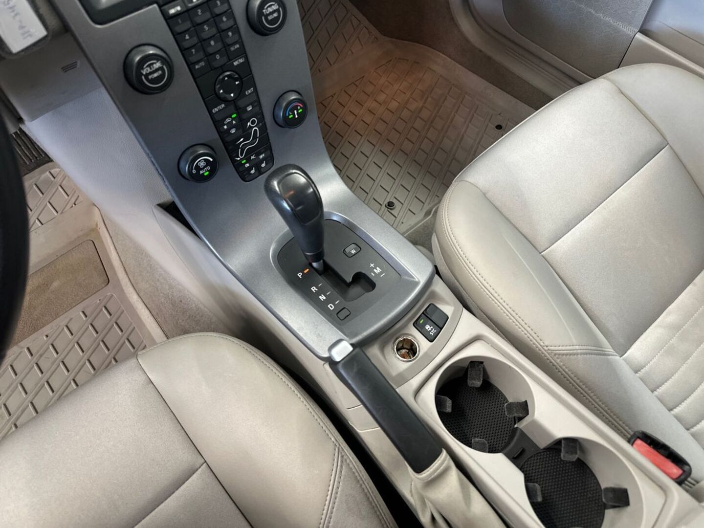 VOLVO S40 2004