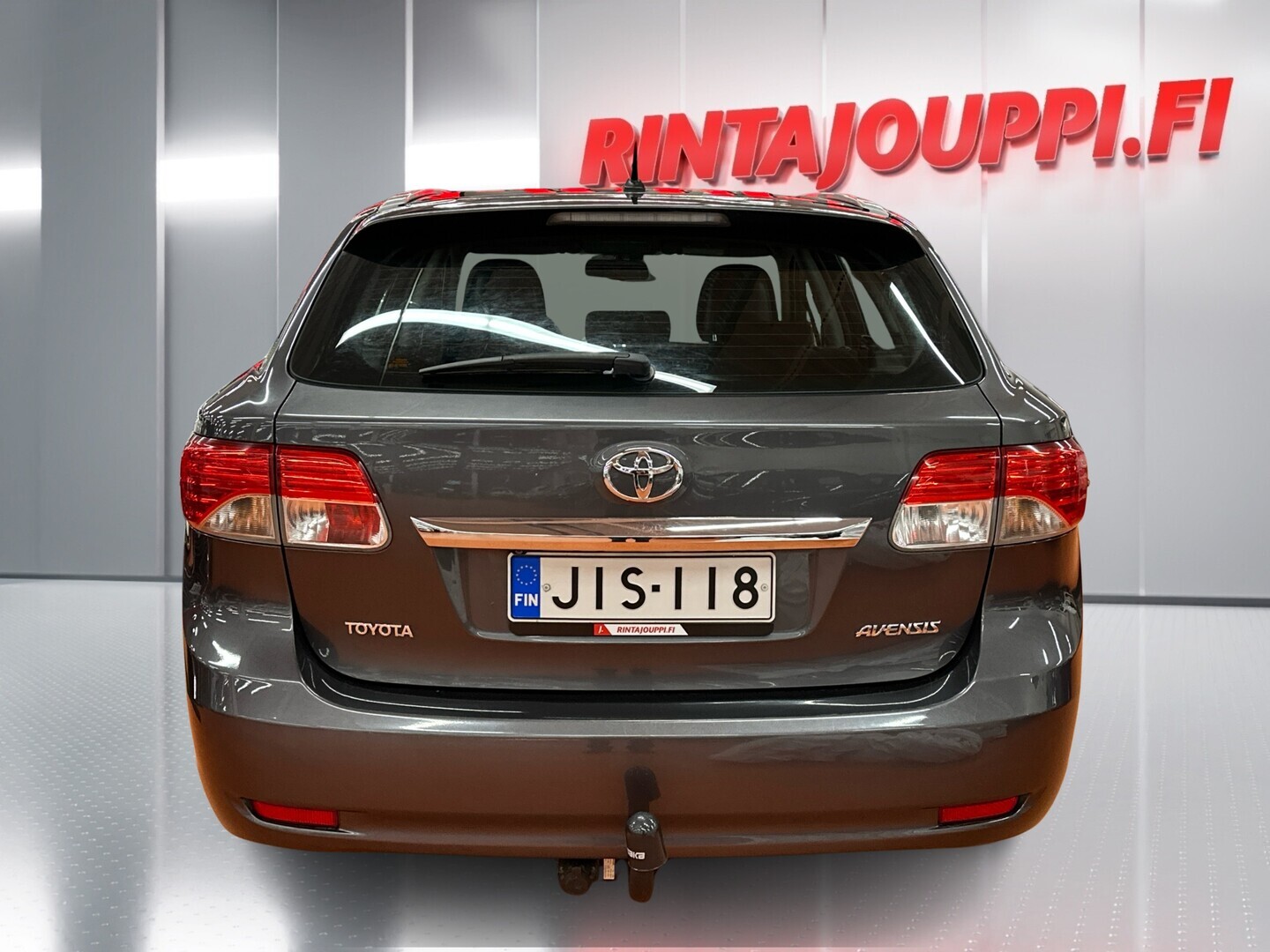 TOYOTA Avensis 2012