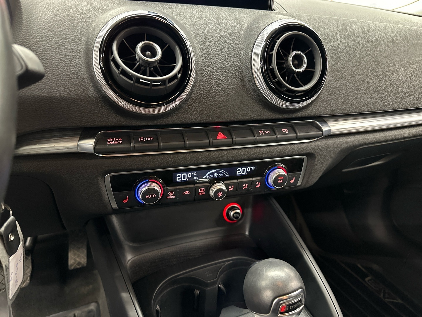 AUDI A3 2014