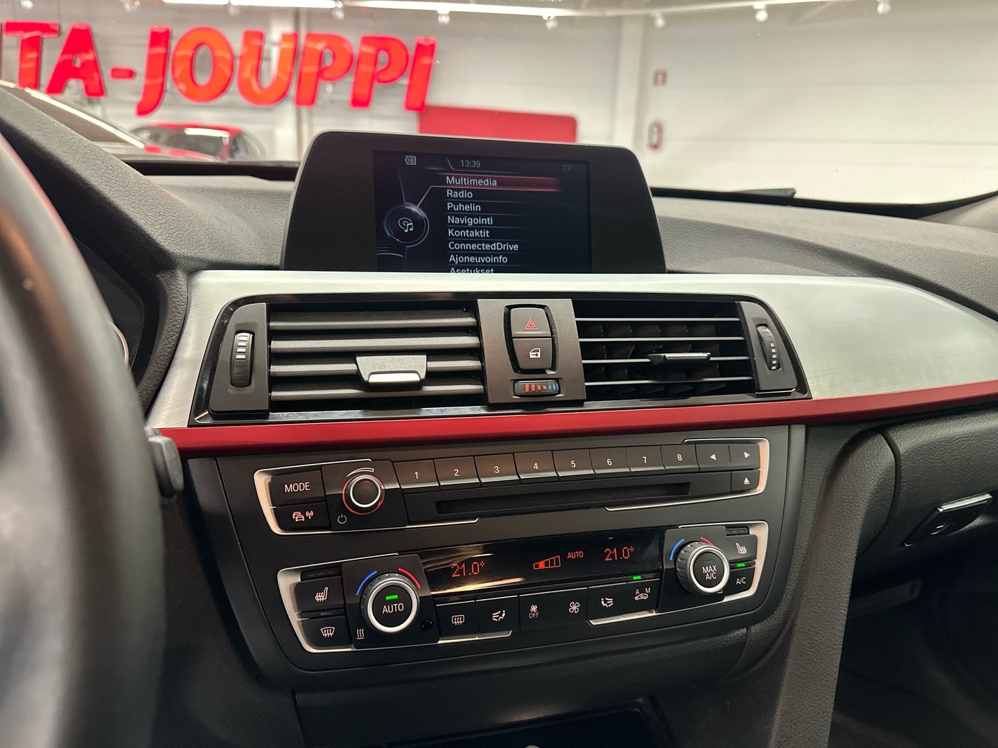 BMW 320 Gran Turismo 2015