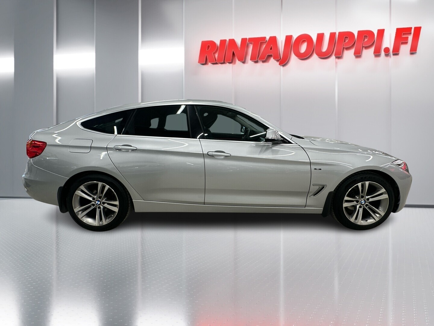 BMW 320 Gran Turismo 2015