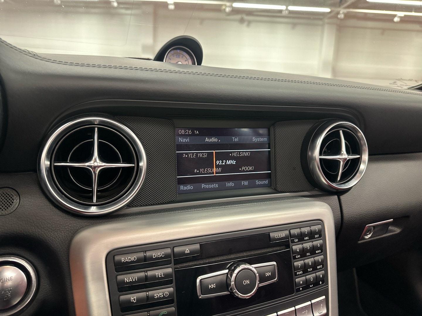 MERCEDES-BENZ SLK 2011