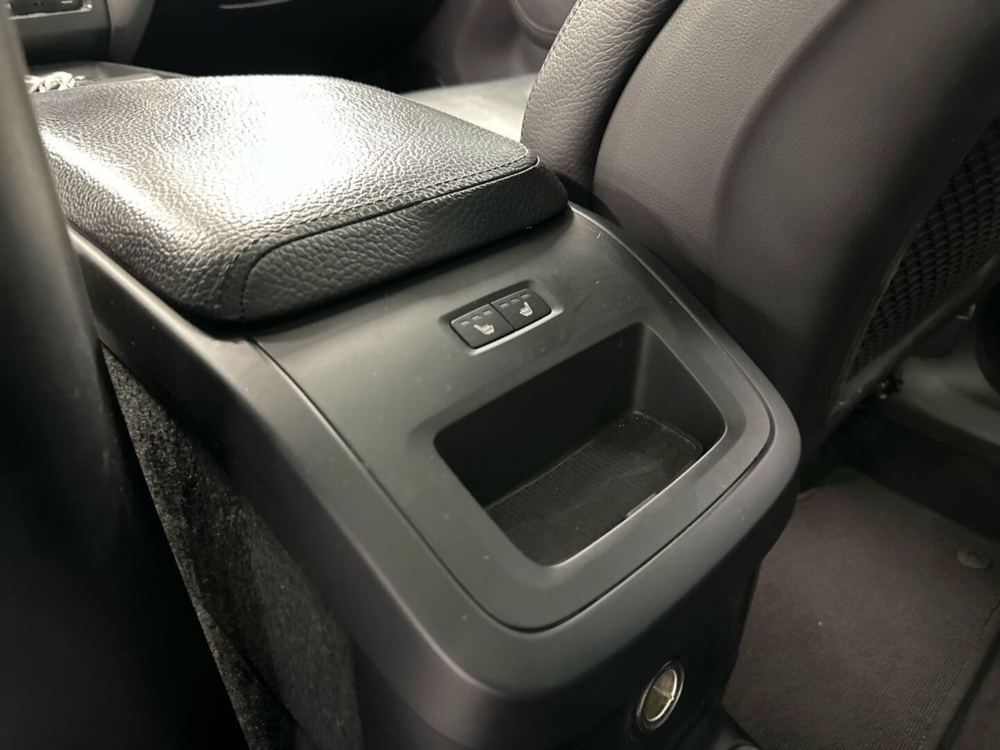 VOLVO XC60 2020