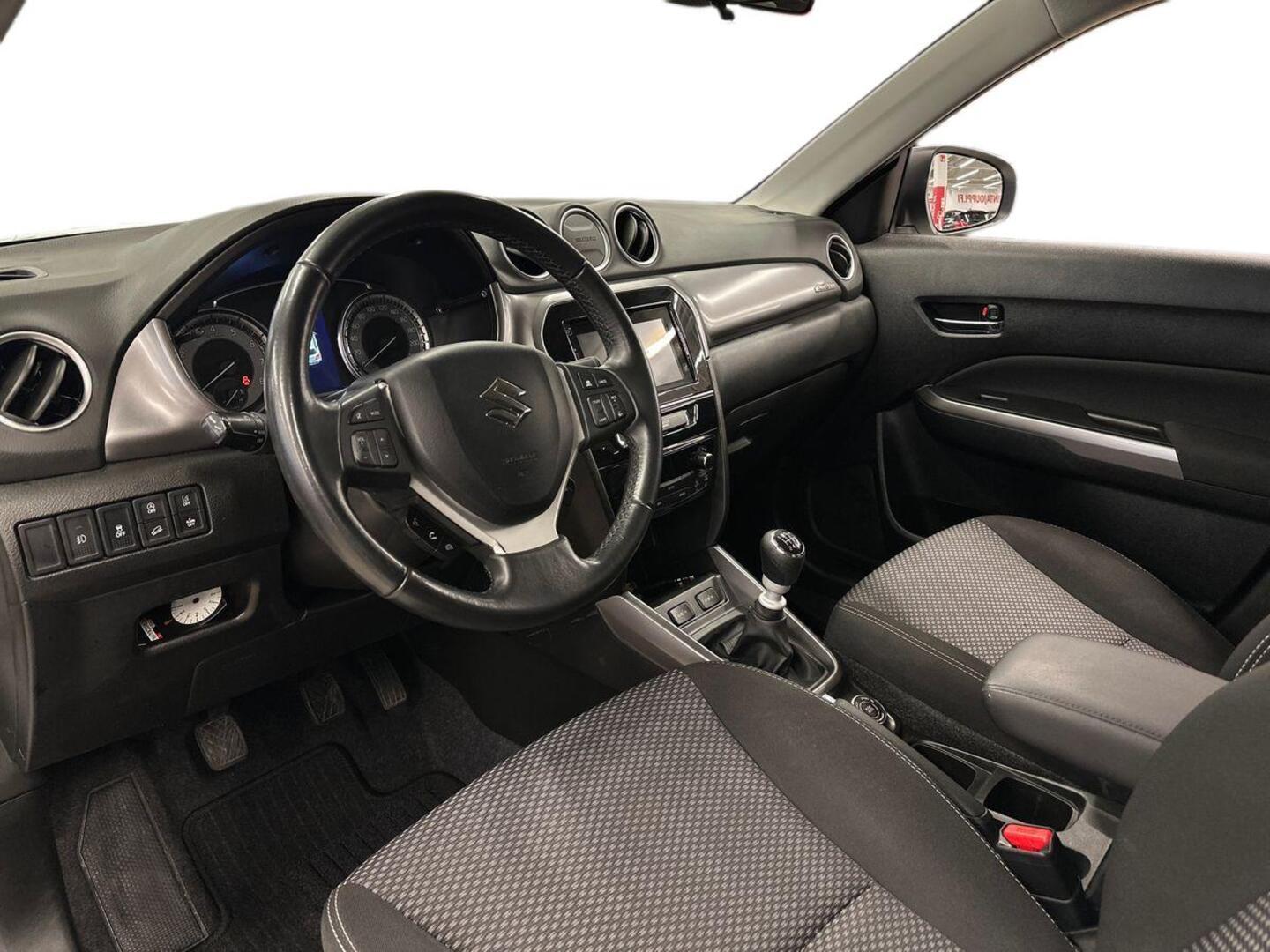 SUZUKI Vitara 7