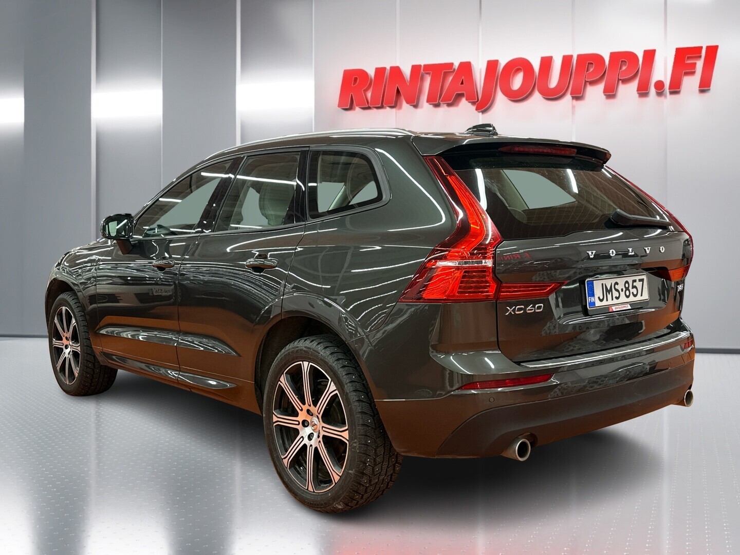 VOLVO XC60 2018