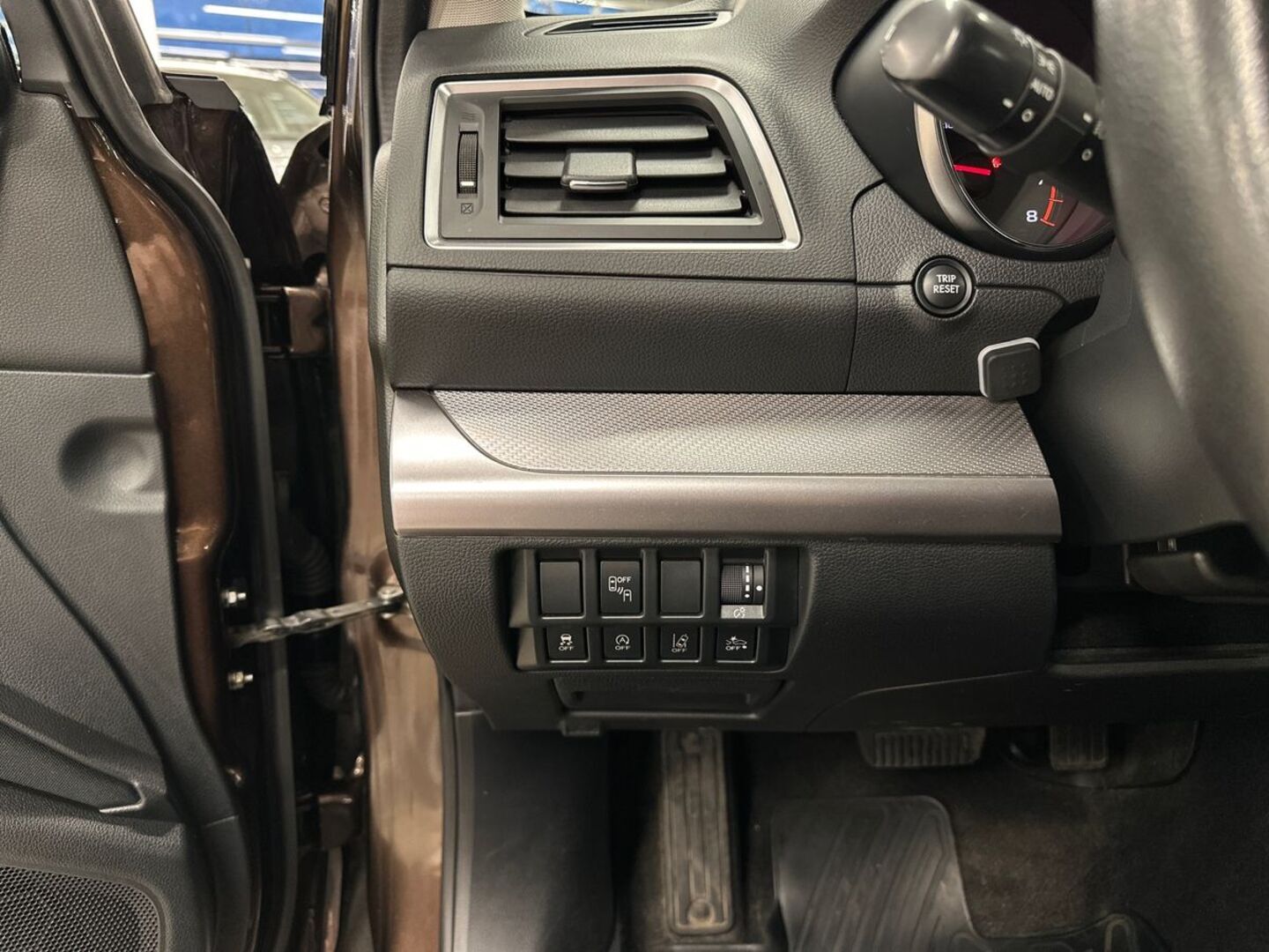 SUBARU Outback 2018