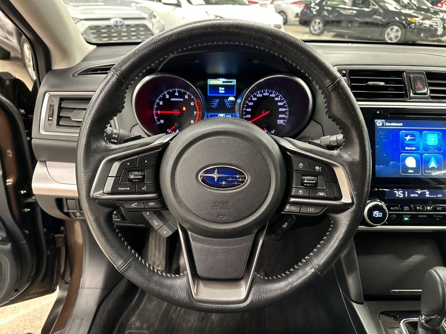 SUBARU Outback 2018