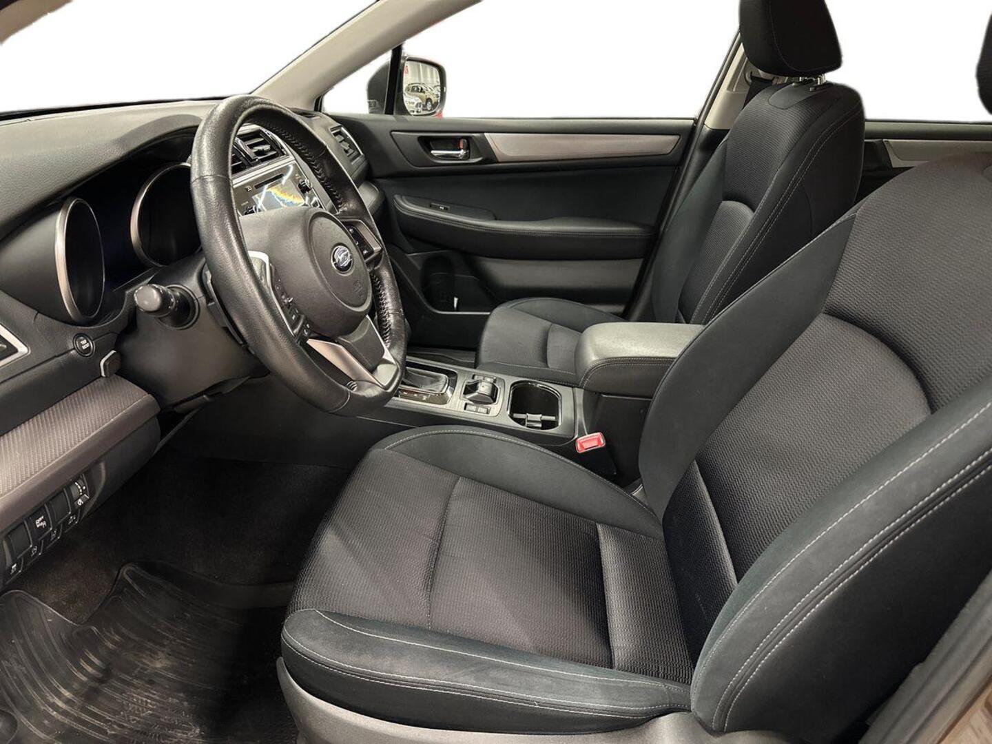 SUBARU Outback 2018