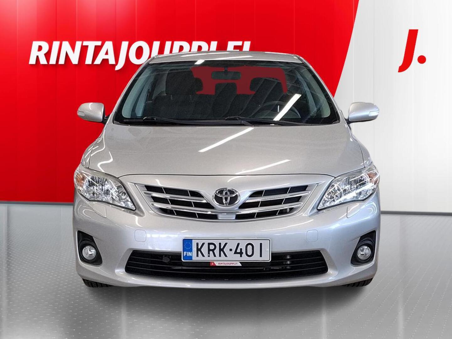 TOYOTA Corolla 2012