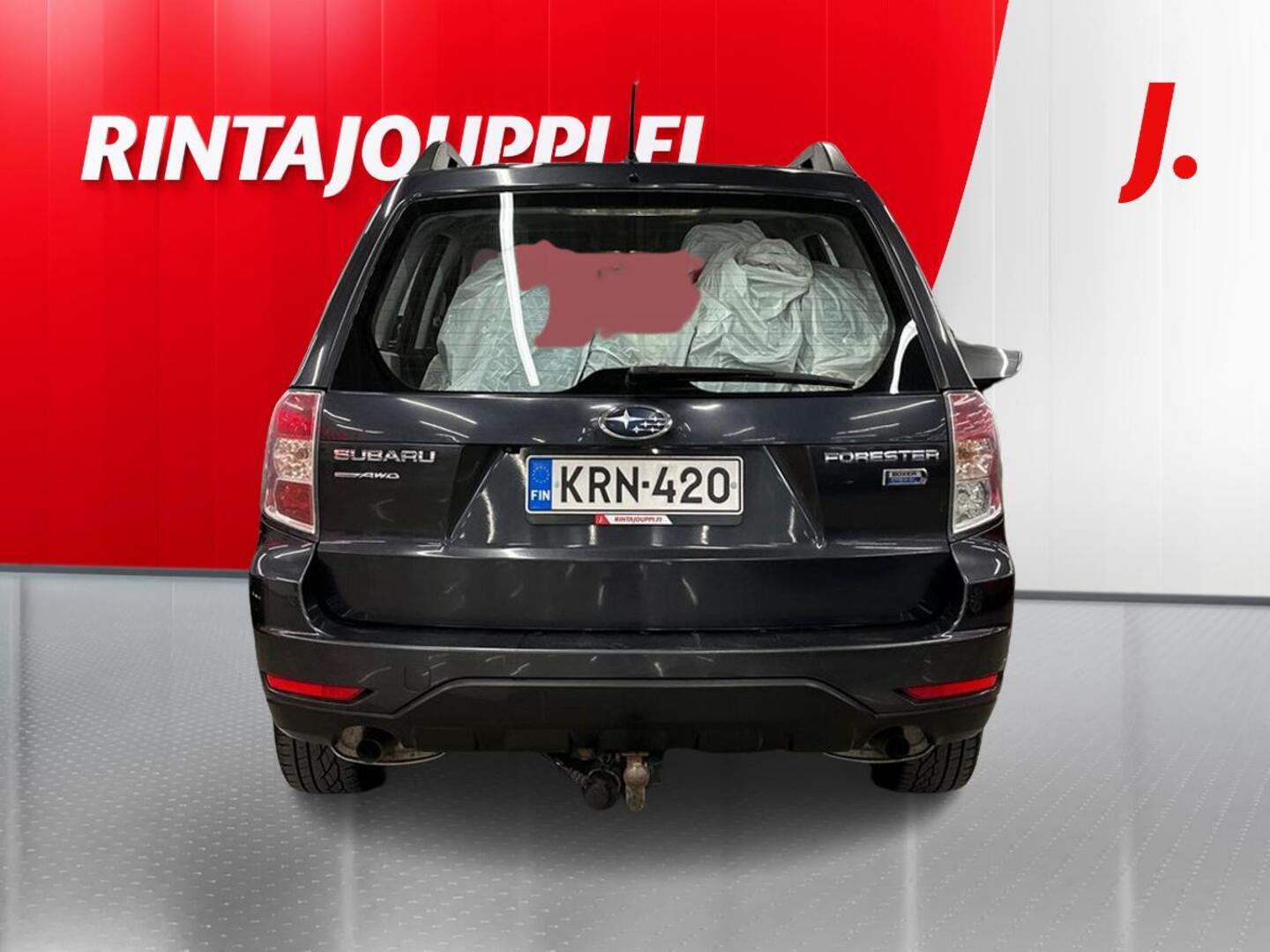 SUBARU Forester 2012