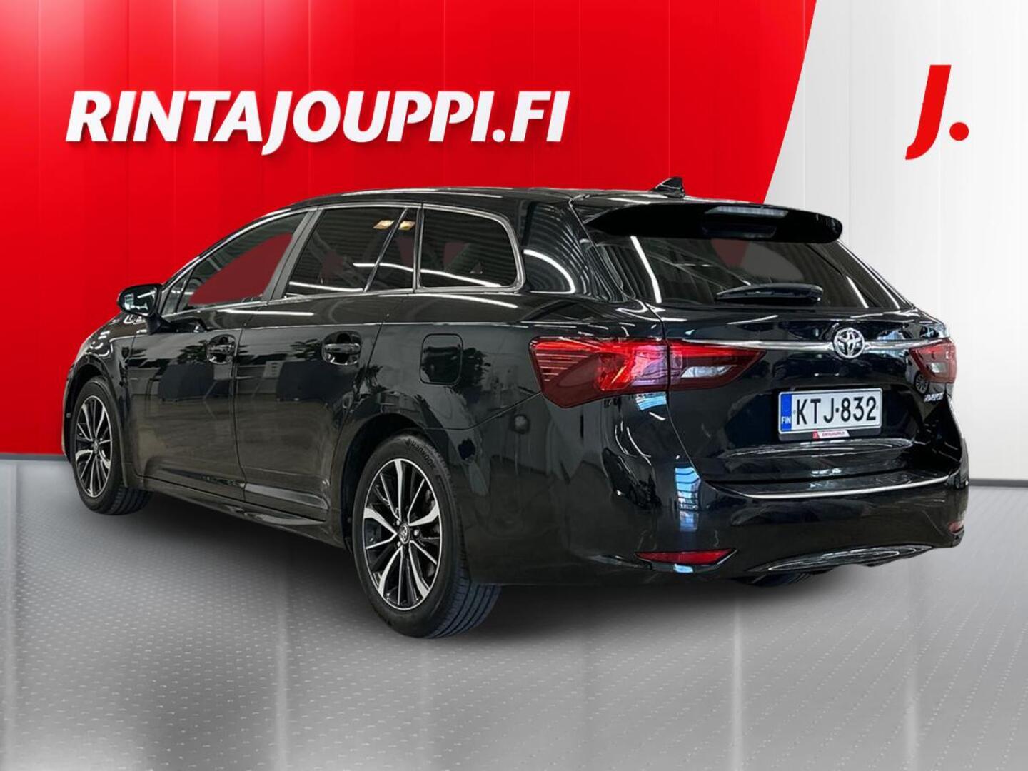 TOYOTA Avensis 2018