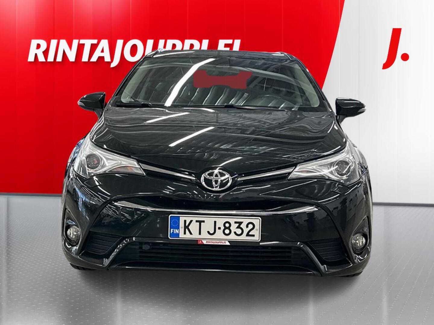 TOYOTA Avensis 2018