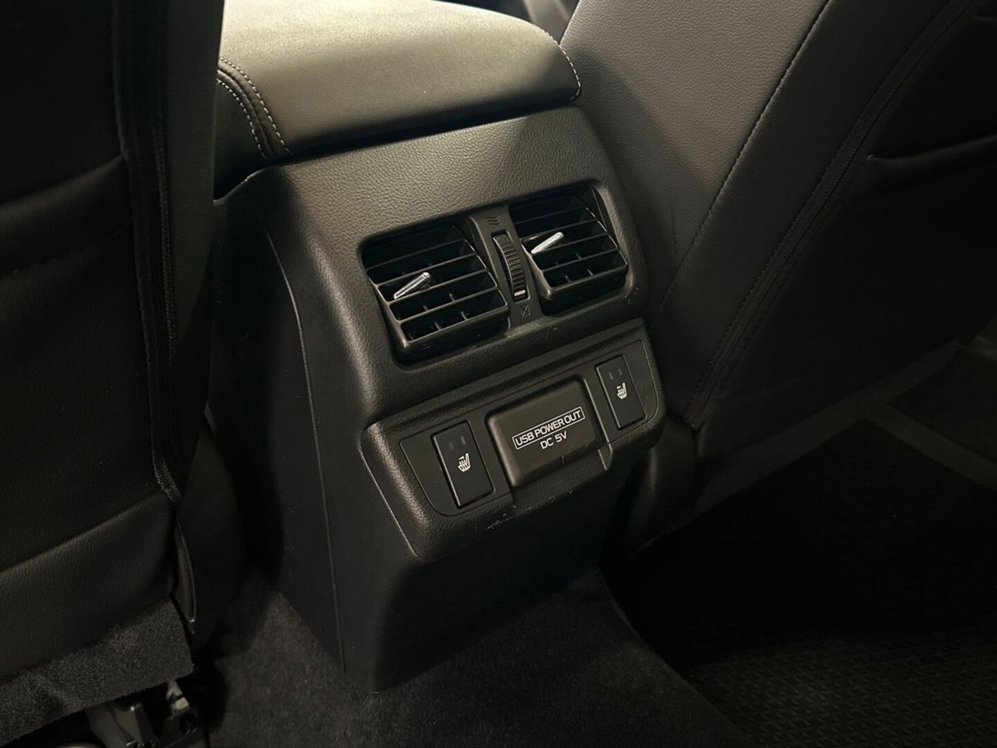 SUBARU Outback 2019