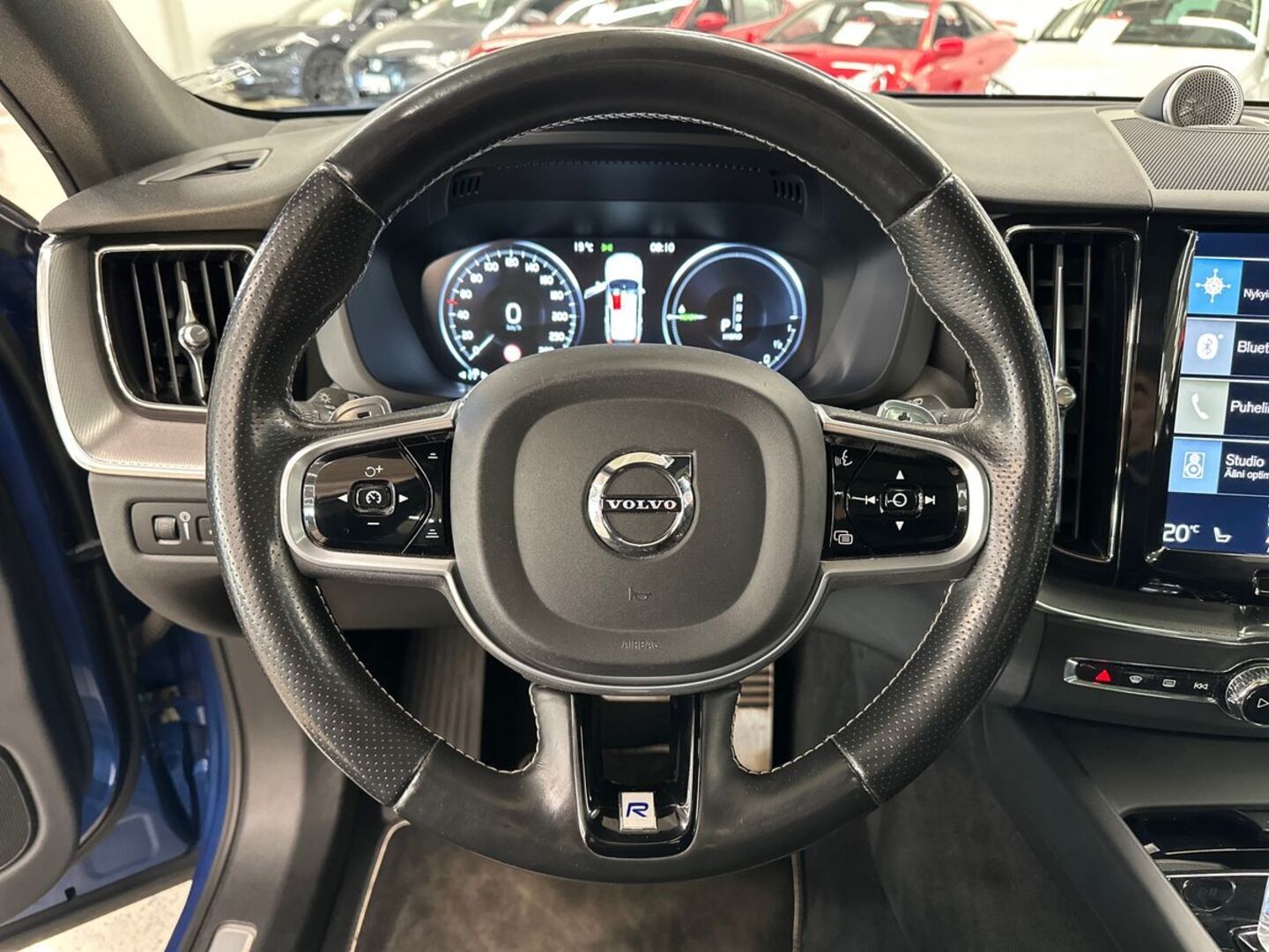VOLVO XC60 14