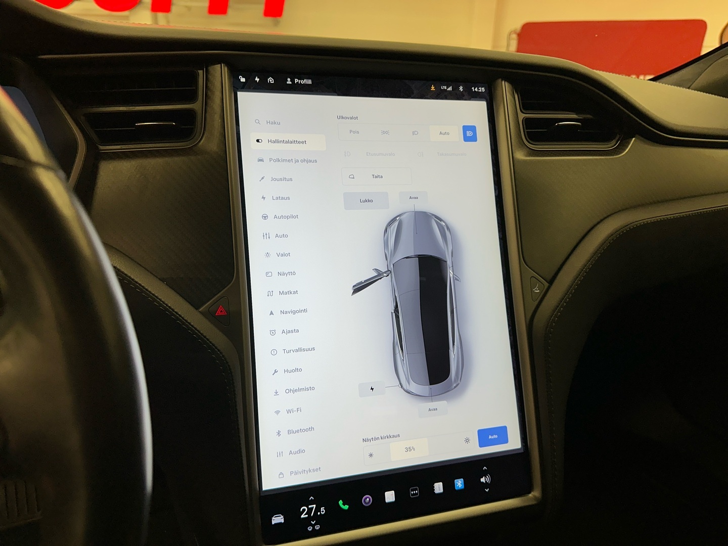 TESLA Model S 2018