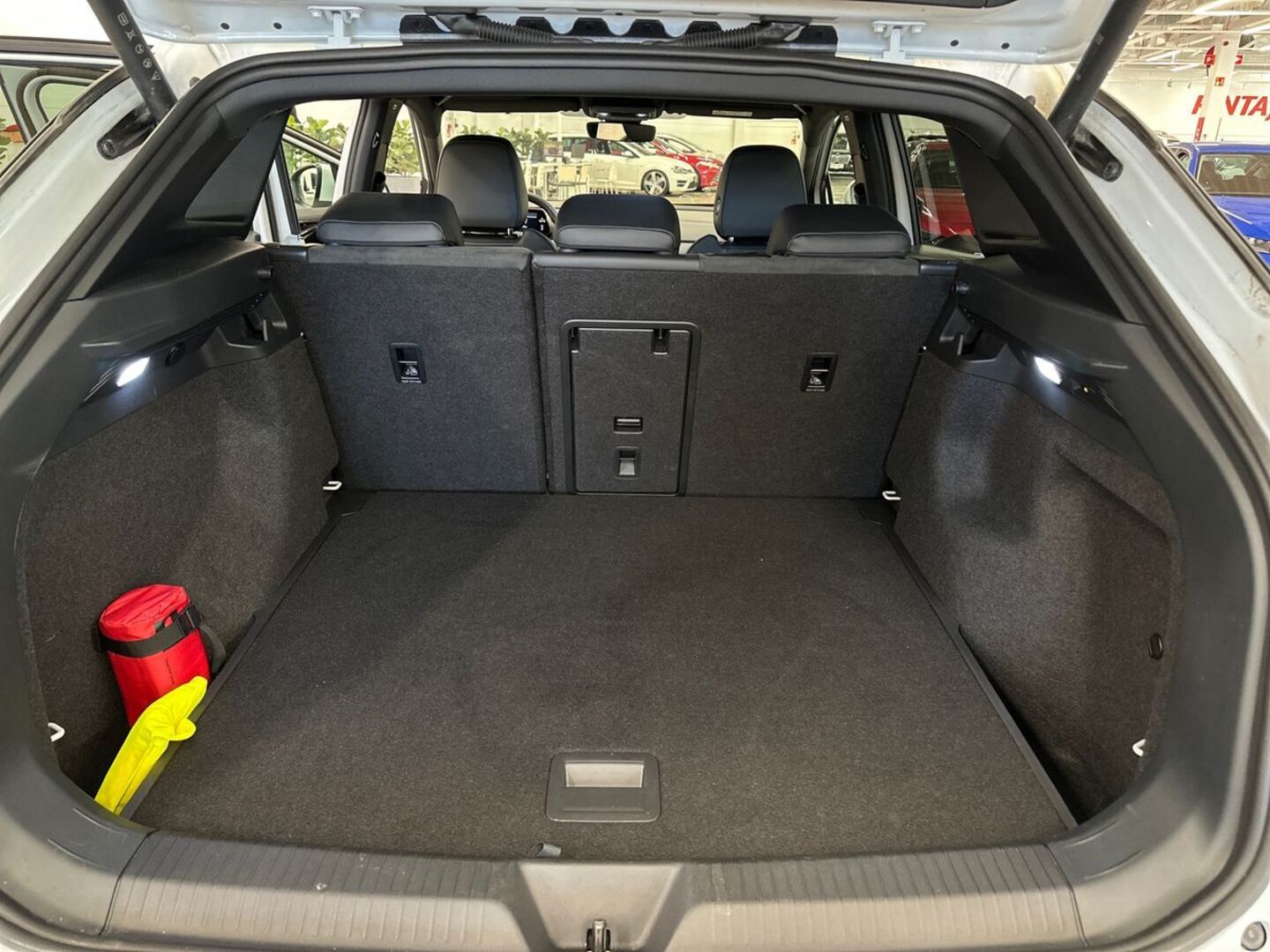 VOLKSWAGEN ID.4 2025