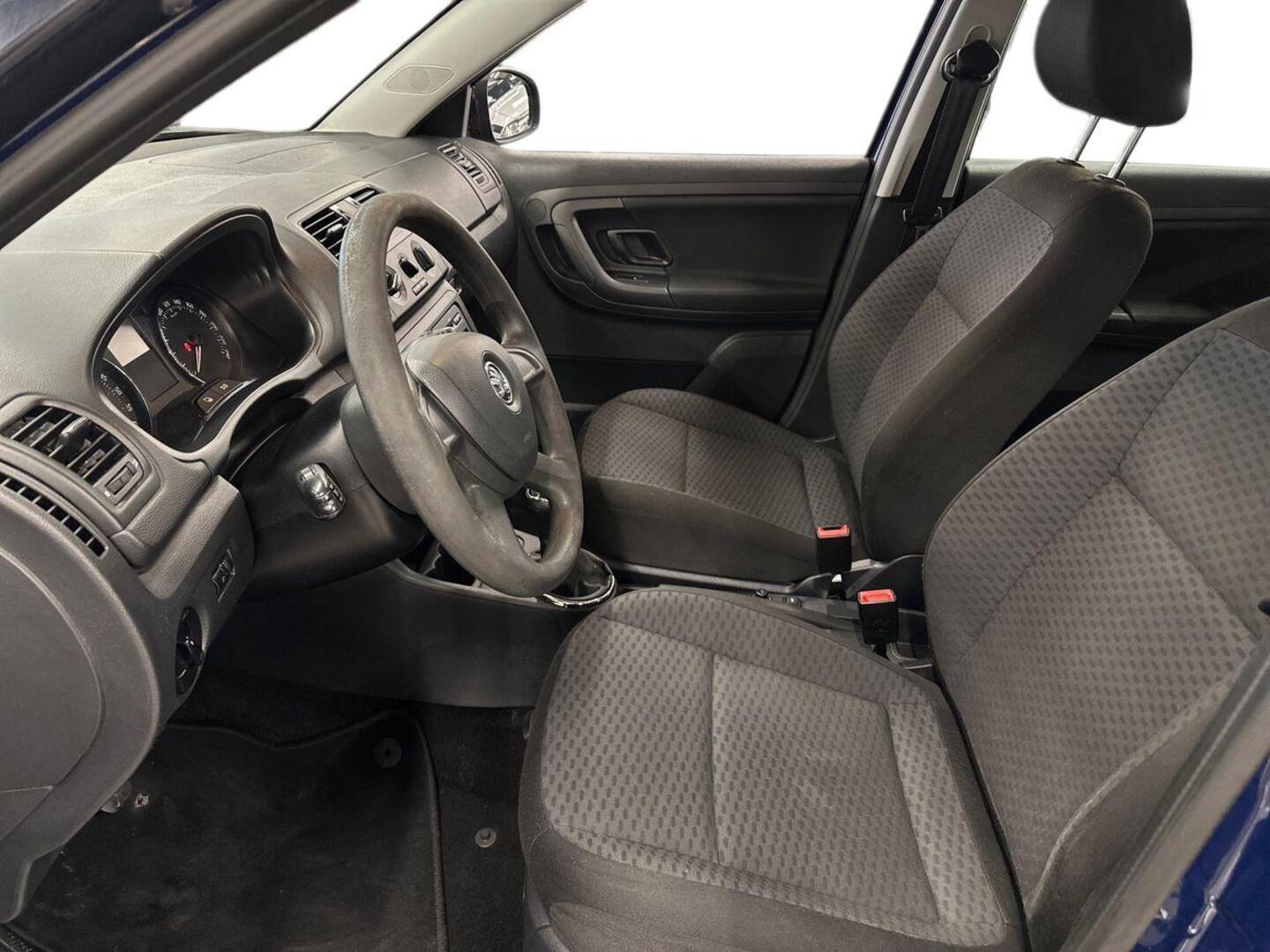 SKODA Fabia 2013