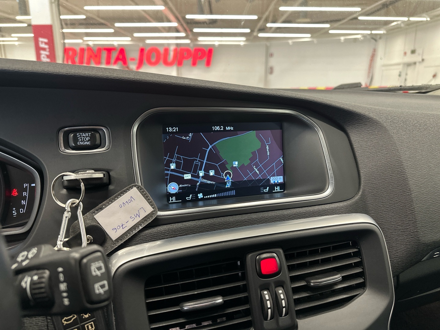 VOLVO V40 Cross Country 2015