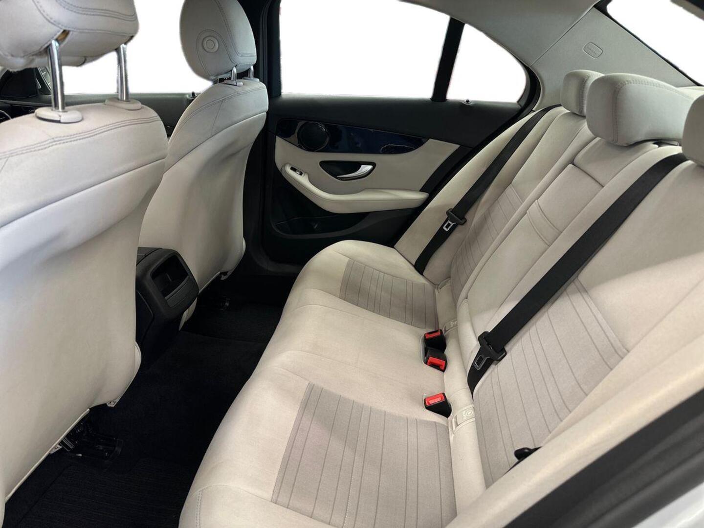 MERCEDES-BENZ C 2014