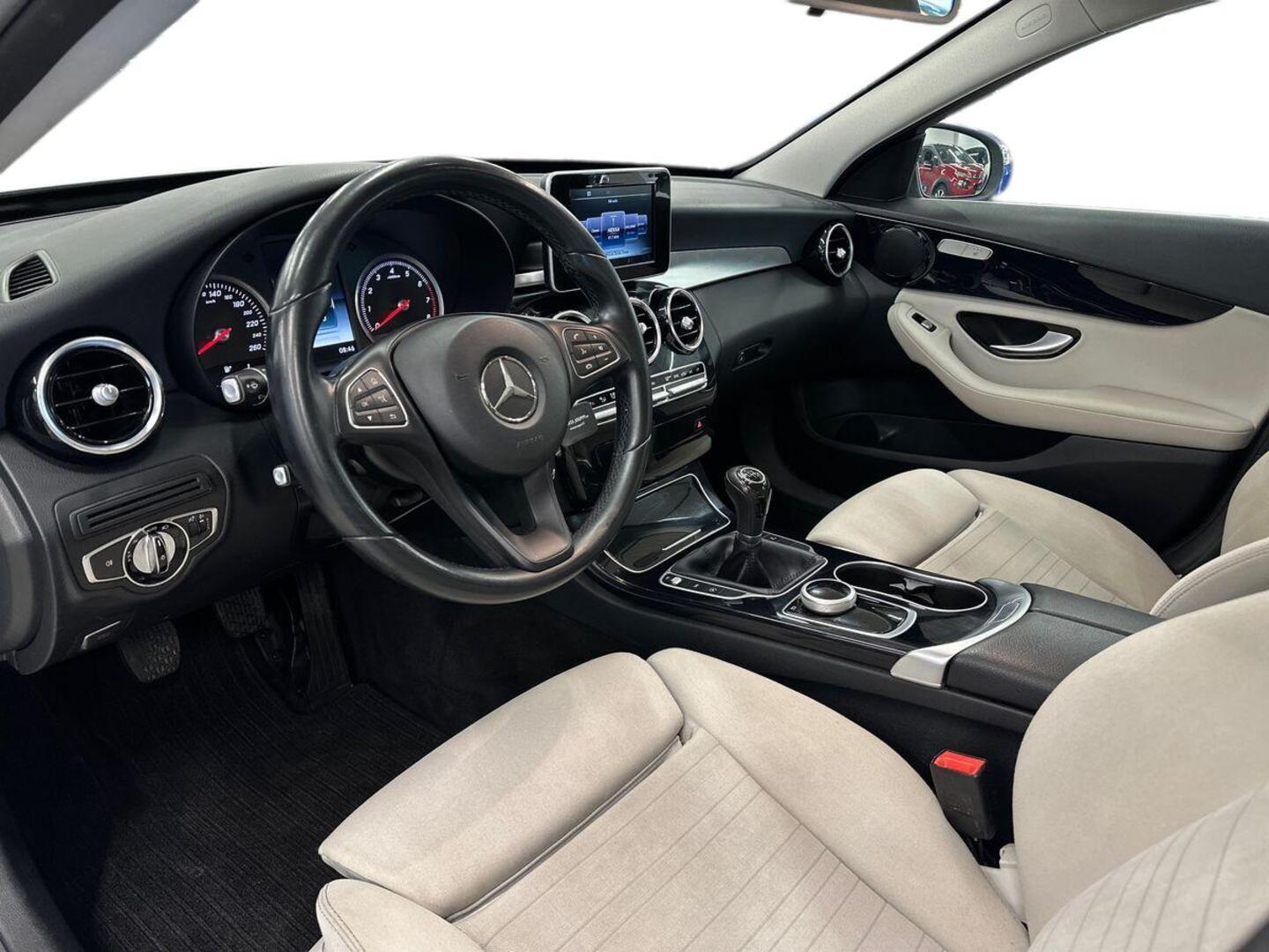 MERCEDES-BENZ C 2014