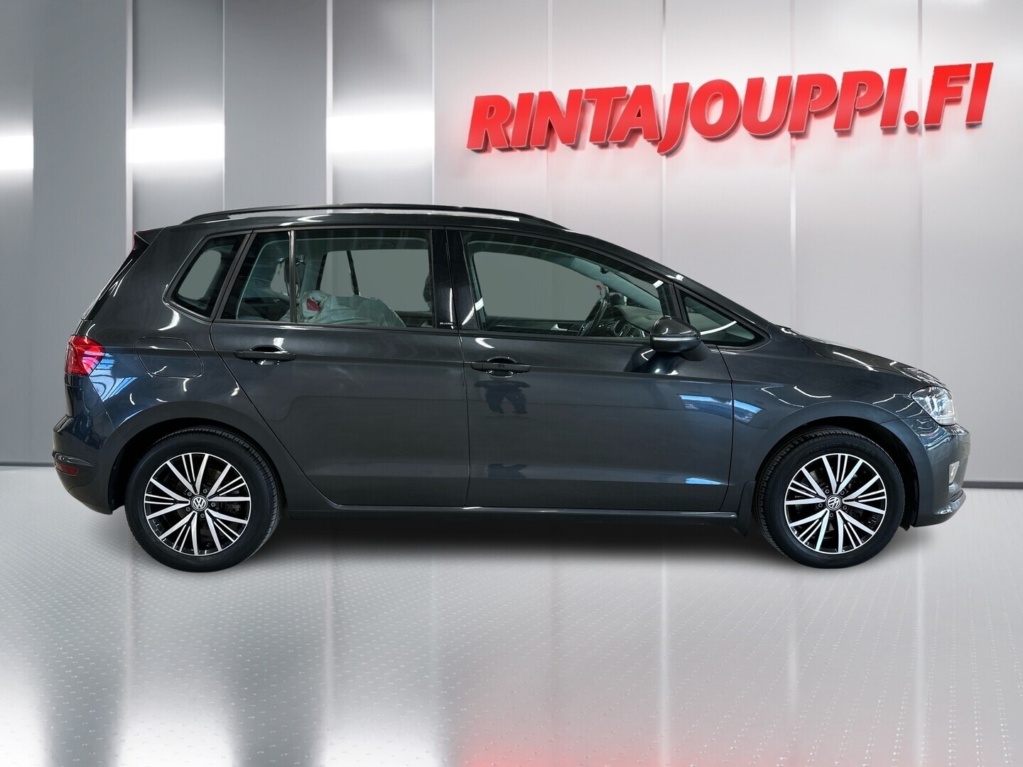 VOLKSWAGEN Golf Sportsvan 2016