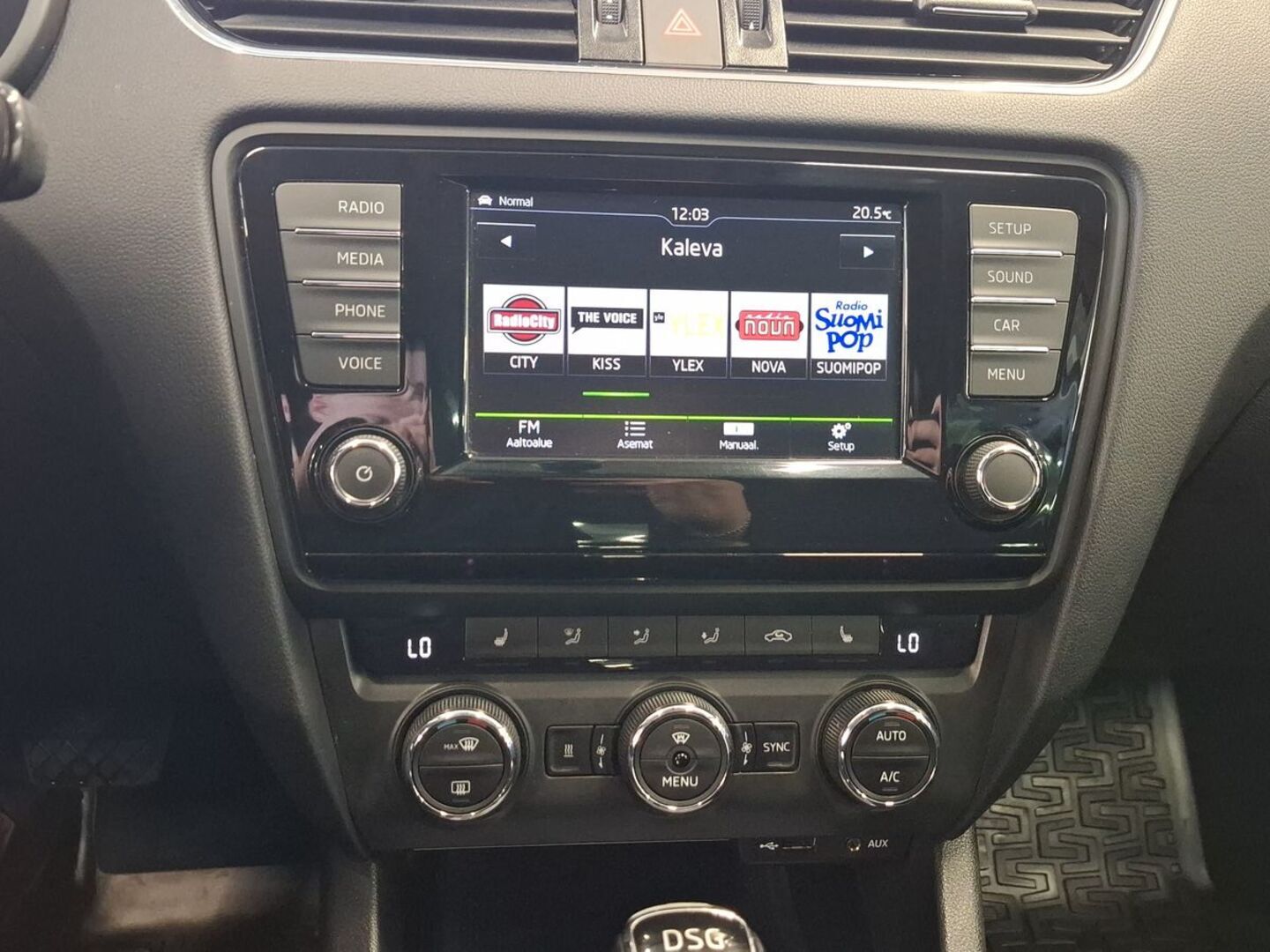 SKODA Octavia 15