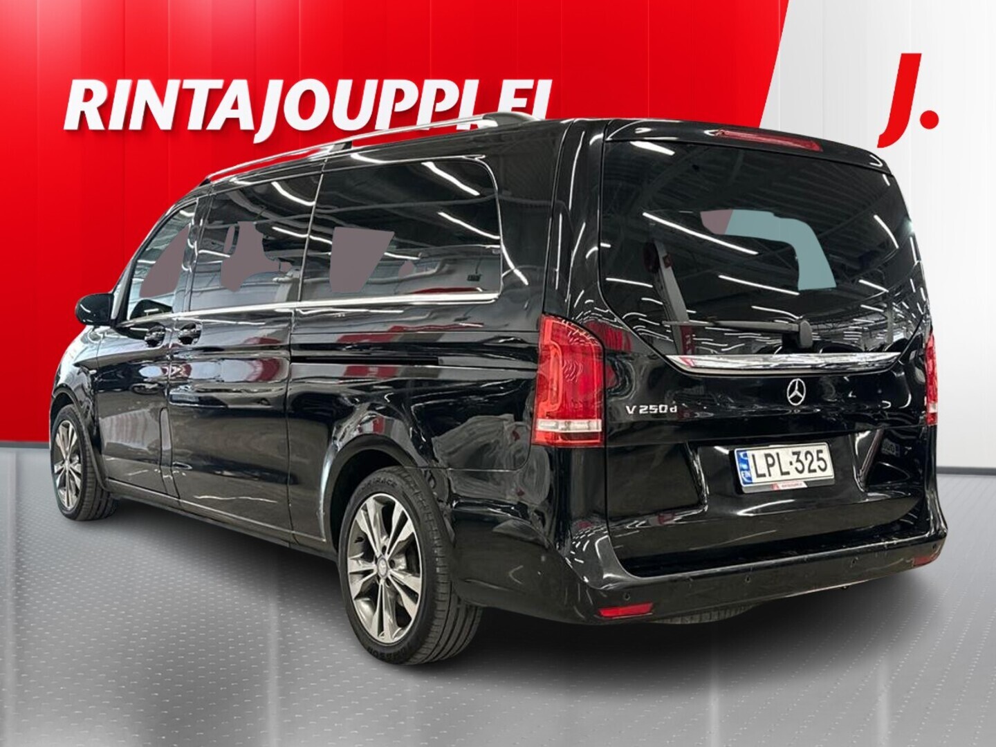 MERCEDES-BENZ V 2015