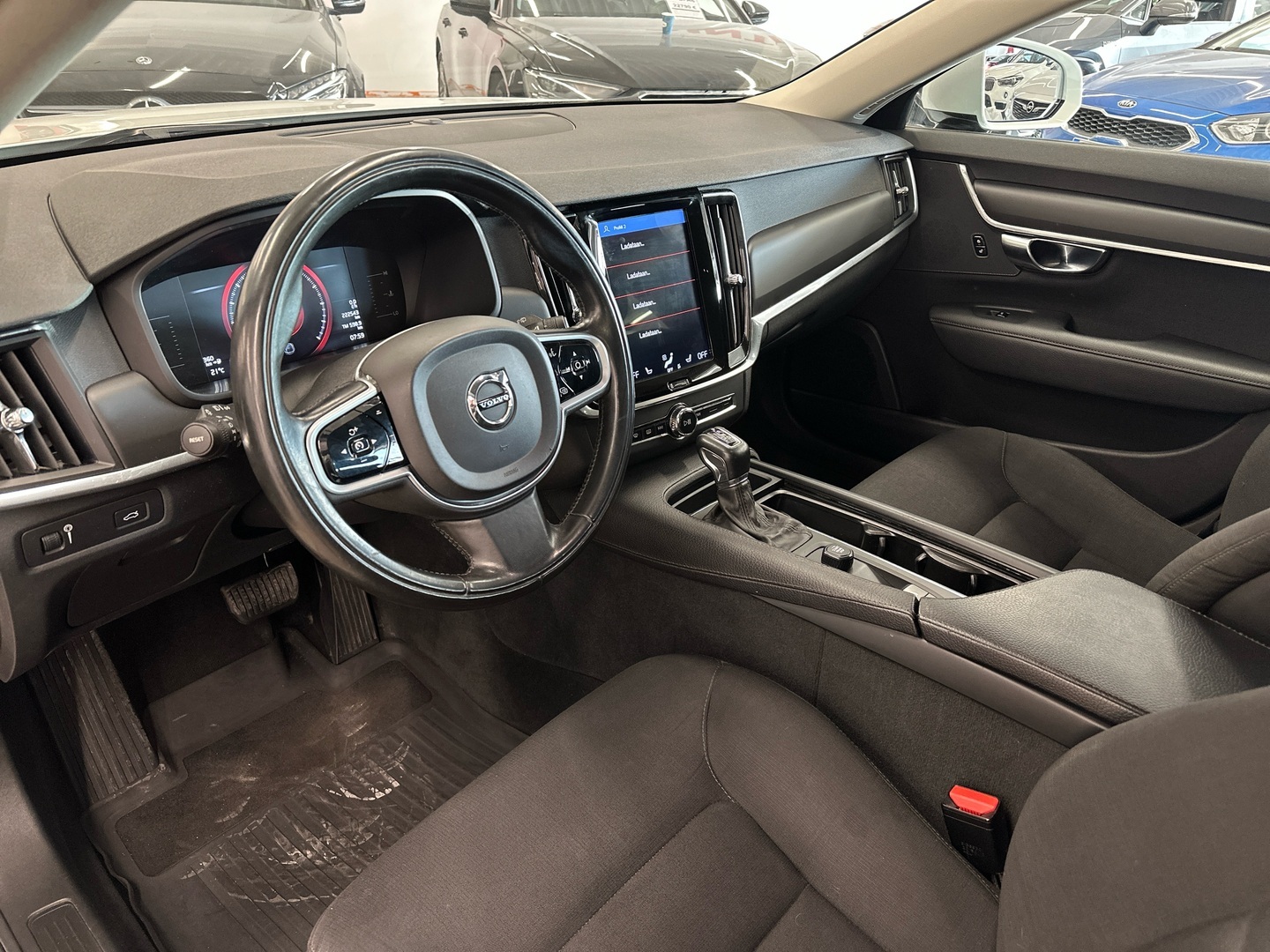 VOLVO V90 2018