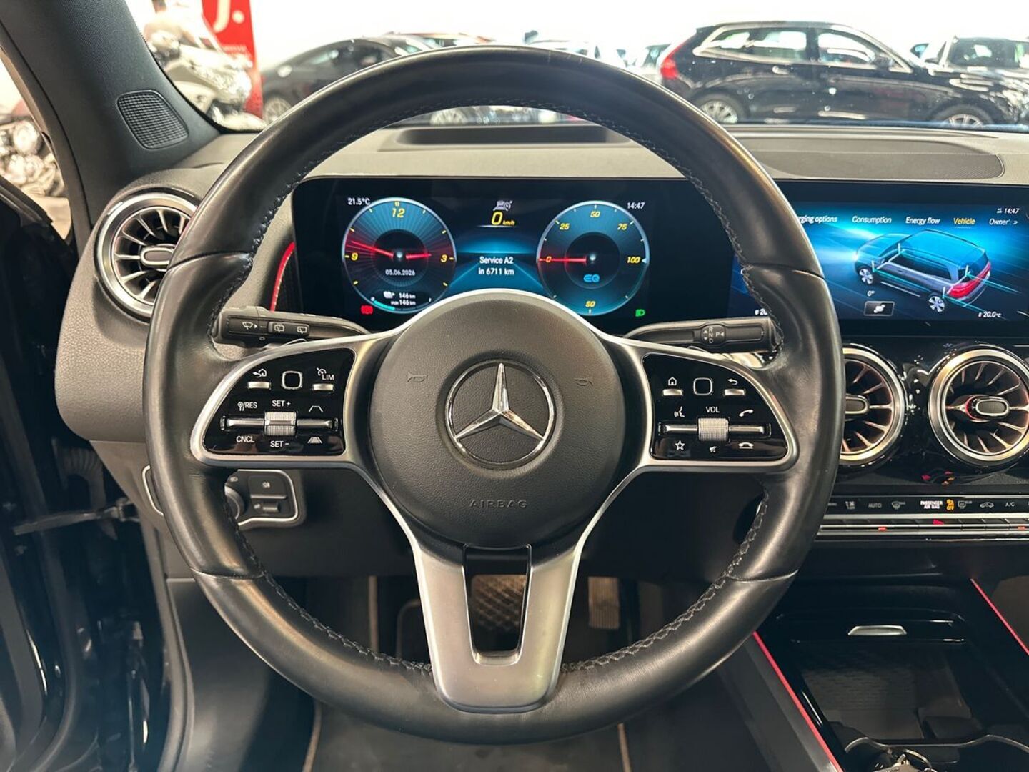 MERCEDES-BENZ EQB 2022