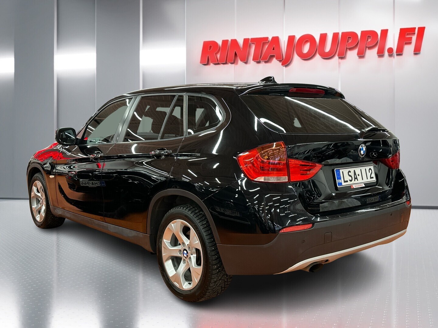 BMW X1 2011