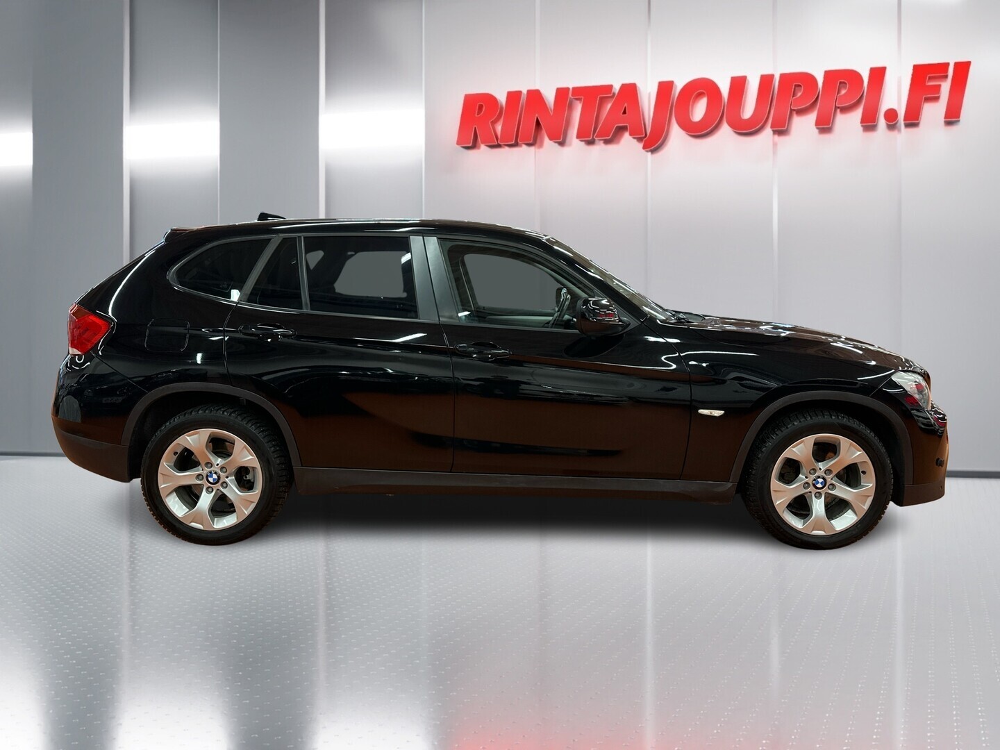 BMW X1 2011