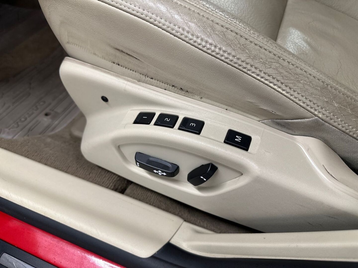 VOLVO S60 2011