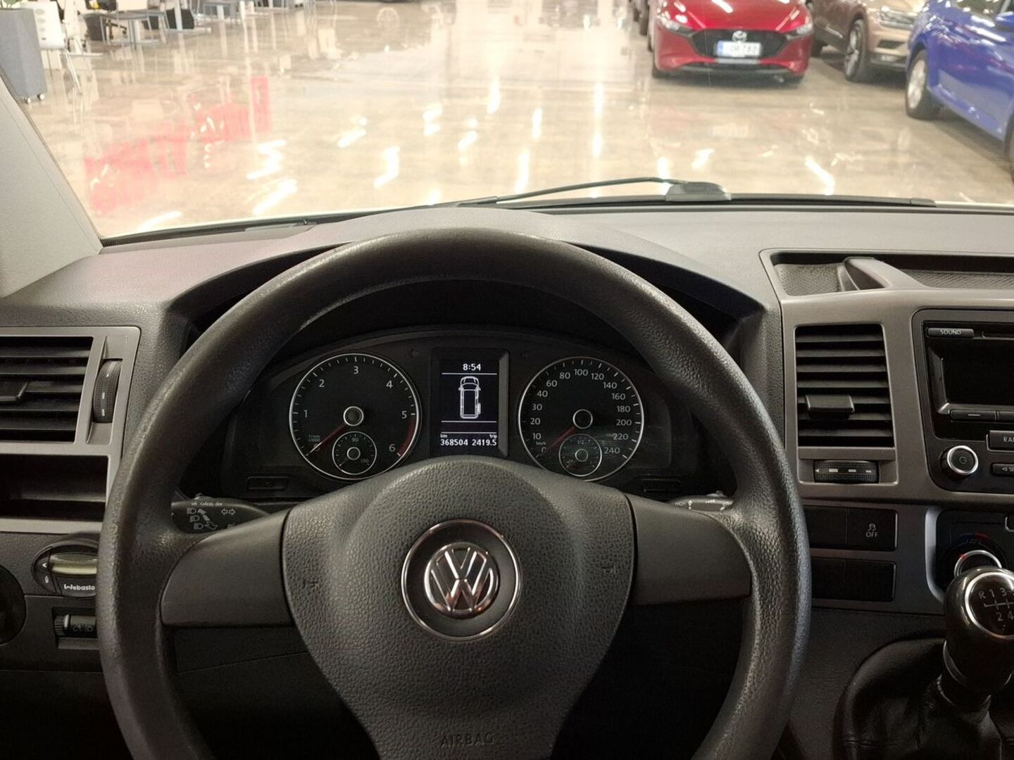 VOLKSWAGEN Caravelle 2012