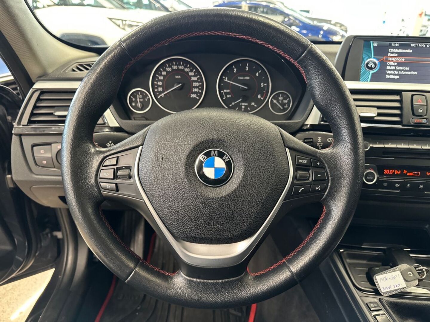 BMW 320 2014