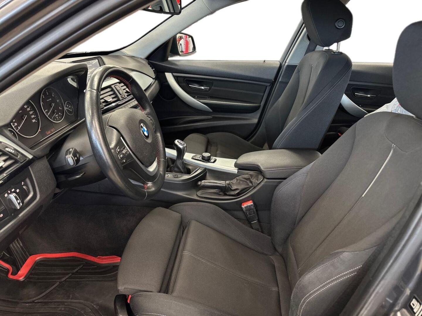 BMW 320 2014